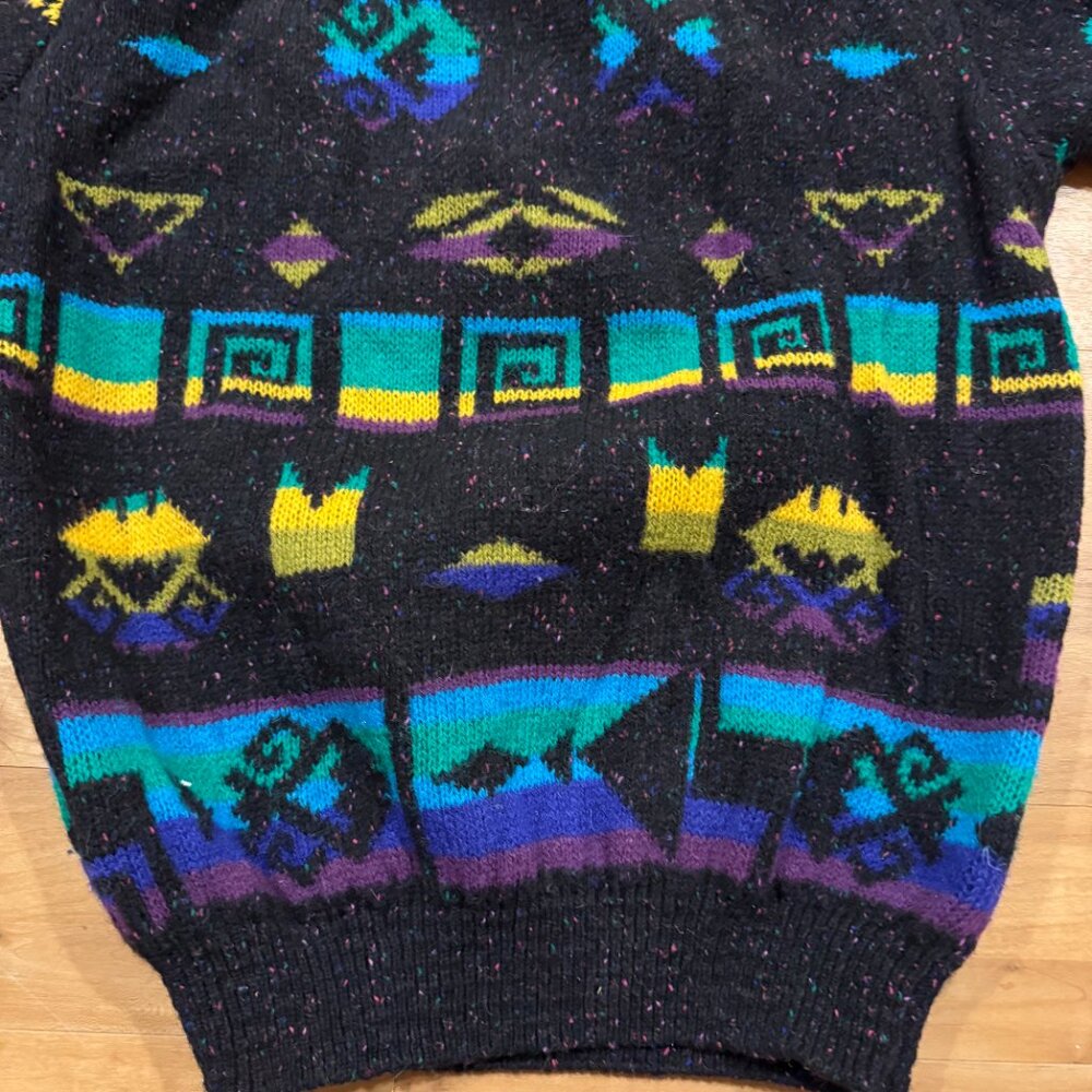 United Colors of Benetton 90s Style Crew Neck Sweater – Electric Colors & Wool